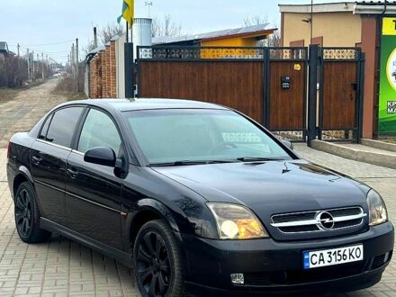 Черный Опель Вектра, объемом двигателя 2.2 л и пробегом 290 тыс. км за 3500 $, фото 1 на Automoto.ua