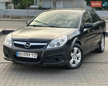 Черный Опель Вектра, объемом двигателя 2.2 л и пробегом 400 тыс. км за 2500 $, фото 1 на Automoto.ua