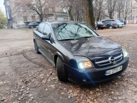 Черный Опель Вектра, объемом двигателя 2.2 л и пробегом 340 тыс. км за 2700 $, фото 1 на Automoto.ua