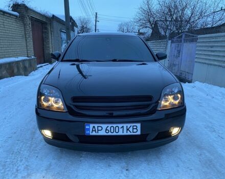Черный Опель Вектра, объемом двигателя 2.2 л и пробегом 330 тыс. км за 5800 $, фото 1 на Automoto.ua