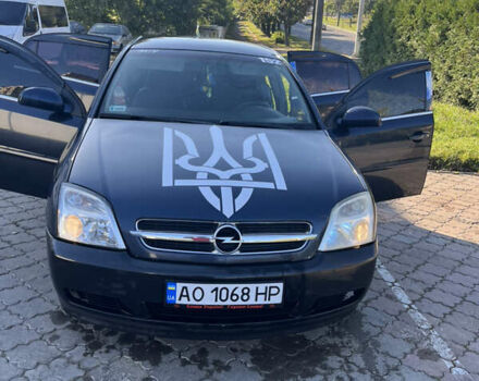 Чорний Опель Вектра, об'ємом двигуна 2 л та пробігом 350 тис. км за 3900 $, фото 1 на Automoto.ua