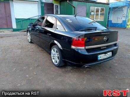 Черный Опель Вектра, объемом двигателя 2.2 л и пробегом 350 тыс. км за 4900 $, фото 1 на Automoto.ua