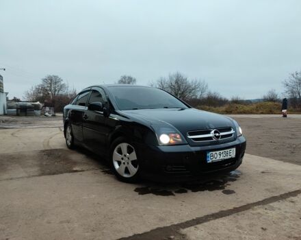 Черный Опель Вектра, объемом двигателя 2.2 л и пробегом 351 тыс. км за 3950 $, фото 1 на Automoto.ua