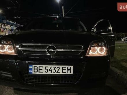 Черный Опель Вектра, объемом двигателя 2.2 л и пробегом 345 тыс. км за 2900 $, фото 1 на Automoto.ua