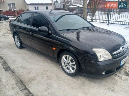 Черный Опель Вектра, объемом двигателя 2 л и пробегом 321 тыс. км за 3700 $, фото 1 на Automoto.ua