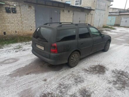 Черный Опель Вектра, объемом двигателя 2 л и пробегом 270 тыс. км за 1500 $, фото 1 на Automoto.ua