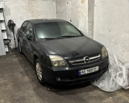 Черный Опель Вектра, объемом двигателя 2.2 л и пробегом 200 тыс. км за 2400 $, фото 1 на Automoto.ua