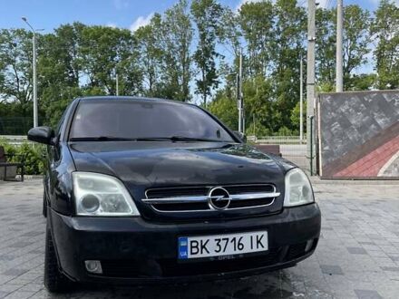 Опель Вектра 2003 у Рівному на Automoto.ua Чорний Опель Вектра, об'ємом двигуна 2.2 л та пробігом 330 тис. км за 3200 $, фото 1 на Automoto.ua