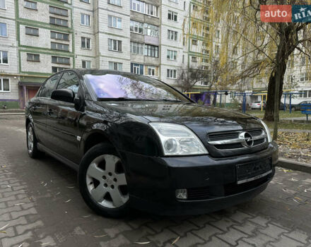 Черный Опель Вектра, объемом двигателя 2.2 л и пробегом 239 тыс. км за 3850 $, фото 1 на Automoto.ua