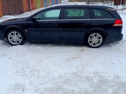 Черный Опель Вектра, объемом двигателя 2.2 л и пробегом 310 тыс. км за 3750 $, фото 1 на Automoto.ua