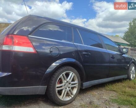 Черный Опель Вектра, объемом двигателя 2.2 л и пробегом 310 тыс. км за 3000 $, фото 1 на Automoto.ua