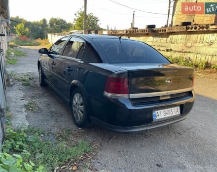 Черный Опель Вектра, объемом двигателя 3.2 л и пробегом 300 тыс. км за 1700 $, фото 1 на Automoto.ua
