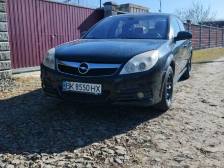 Черный Опель Вектра, объемом двигателя 1.8 л и пробегом 350 тыс. км за 3800 $, фото 1 на Automoto.ua