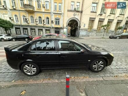 Черный Опель Вектра, объемом двигателя 2.2 л и пробегом 218 тыс. км за 5600 $, фото 1 на Automoto.ua