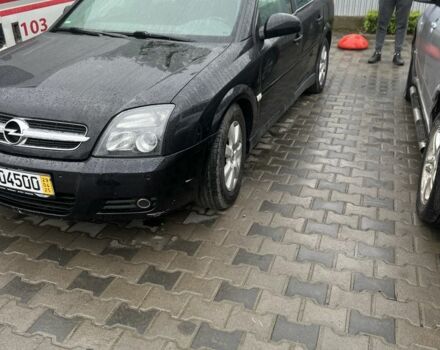 Черный Опель Вектра, объемом двигателя 2.2 л и пробегом 250 тыс. км за 1000 $, фото 1 на Automoto.ua