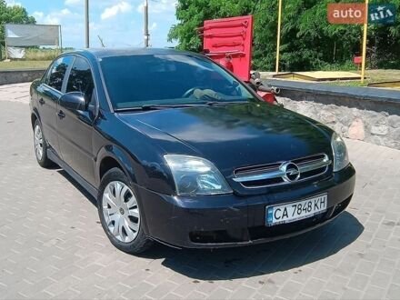 Черный Опель Вектра, объемом двигателя 2.2 л и пробегом 300 тыс. км за 3200 $, фото 1 на Automoto.ua