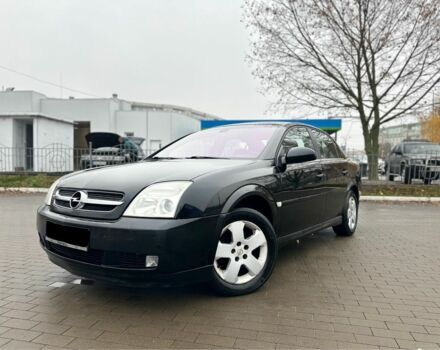 Черный Опель Вектра, объемом двигателя 2.2 л и пробегом 238 тыс. км за 3999 $, фото 1 на Automoto.ua