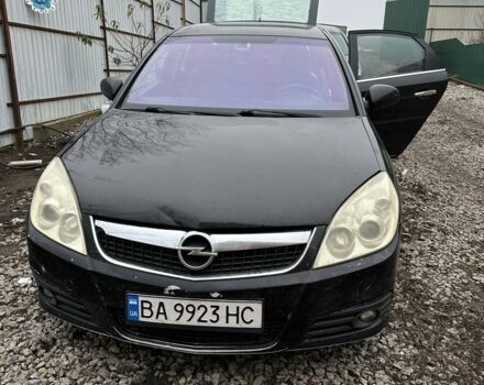 Черный Опель Вектра, объемом двигателя 1.9 л и пробегом 300 тыс. км за 2800 $, фото 1 на Automoto.ua