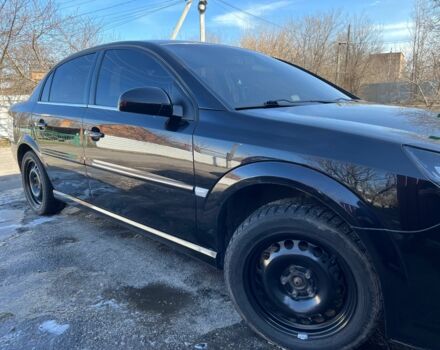 Черный Опель Вектра, объемом двигателя 1.8 л и пробегом 230 тыс. км за 5600 $, фото 1 на Automoto.ua