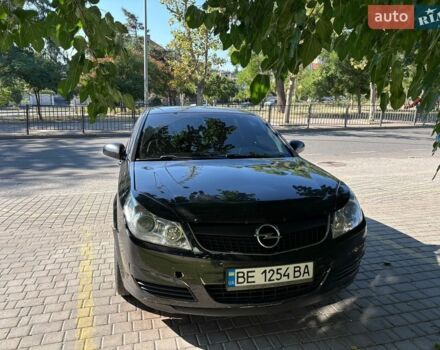 Черный Опель Вектра, объемом двигателя 2.2 л и пробегом 304 тыс. км за 4900 $, фото 1 на Automoto.ua