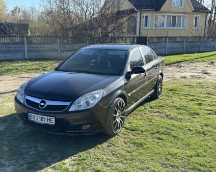 Чорний Опель Вектра, об'ємом двигуна 1.9 л та пробігом 190 тис. км за 4800 $, фото 1 на Automoto.ua