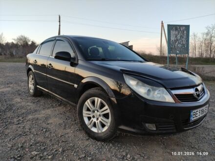 Чорний Опель Вектра, об'ємом двигуна 1.8 л та пробігом 205 тис. км за 4500 $, фото 1 на Automoto.ua