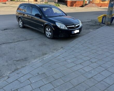 Черный Опель Вектра, объемом двигателя 1.9 л и пробегом 327 тыс. км за 4500 $, фото 1 на Automoto.ua