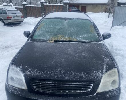 Черный Опель Вектра, объемом двигателя 1.9 л и пробегом 300 тыс. км за 2508 $, фото 1 на Automoto.ua