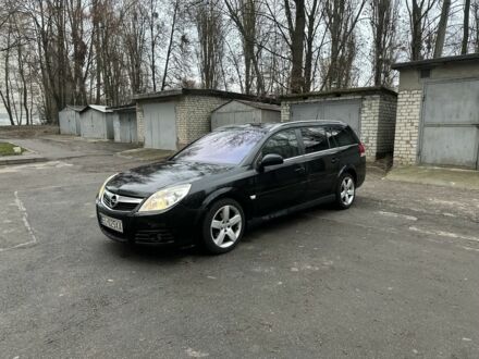 Черный Опель Вектра, объемом двигателя 1.9 л и пробегом 374 тыс. км за 2800 $, фото 1 на Automoto.ua