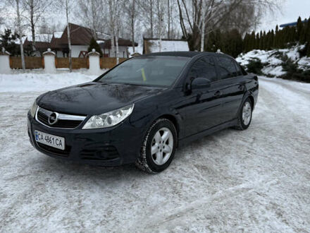 Черный Опель Вектра, объемом двигателя 1.8 л и пробегом 220 тыс. км за 3600 $, фото 1 на Automoto.ua