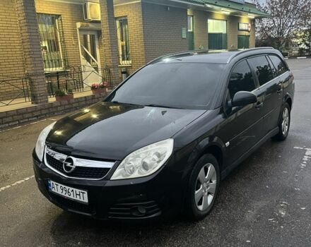 Черный Опель Вектра, объемом двигателя 2.2 л и пробегом 230 тыс. км за 4200 $, фото 1 на Automoto.ua