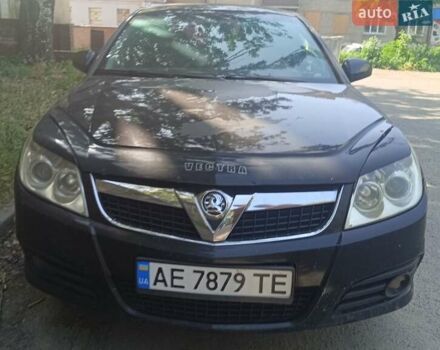 Черный Опель Вектра, объемом двигателя 1.8 л и пробегом 265 тыс. км за 4000 $, фото 1 на Automoto.ua