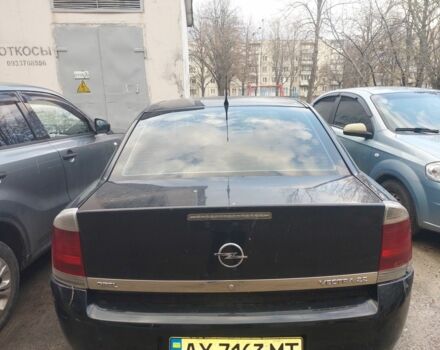 Черный Опель Вектра, объемом двигателя 2.2 л и пробегом 224 тыс. км за 2200 $, фото 1 на Automoto.ua