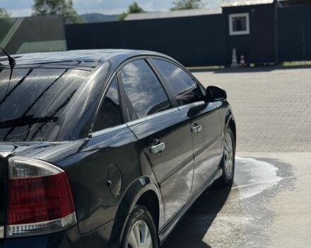 Черный Опель Вектра, объемом двигателя 1.9 л и пробегом 300 тыс. км за 1900 $, фото 1 на Automoto.ua