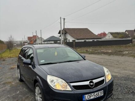 Черный Опель Вектра, объемом двигателя 1.9 л и пробегом 300 тыс. км за 2250 $, фото 1 на Automoto.ua