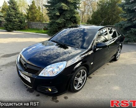 Черный Опель Вектра, объемом двигателя 1.9 л и пробегом 250 тыс. км за 5999 $, фото 1 на Automoto.ua