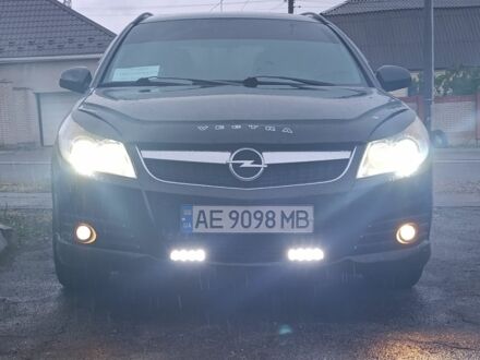 Чорний Опель Вектра, об'ємом двигуна 1.9 л та пробігом 290 тис. км за 6300 $, фото 1 на Automoto.ua