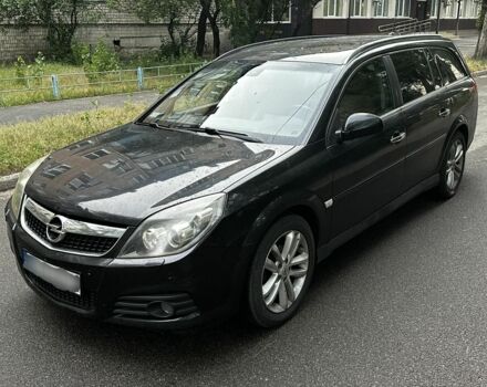 Черный Опель Вектра, объемом двигателя 1.9 л и пробегом 280 тыс. км за 3004 $, фото 1 на Automoto.ua