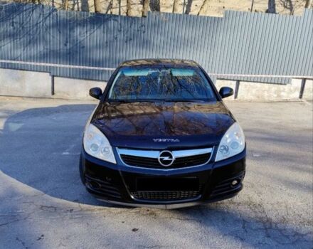 Черный Опель Вектра, объемом двигателя 1.8 л и пробегом 172 тыс. км за 5300 $, фото 1 на Automoto.ua