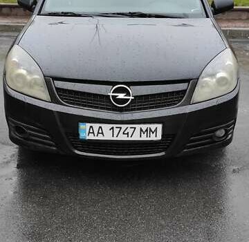 Черный Опель Вектра, объемом двигателя 2.2 л и пробегом 182 тыс. км за 5500 $, фото 1 на Automoto.ua