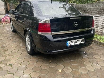 Чорний Опель Вектра, об'ємом двигуна 2.2 л та пробігом 223 тис. км за 6500 $, фото 1 на Automoto.ua