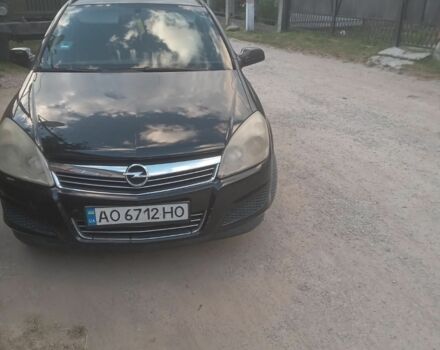 Черный Опель Вектра, объемом двигателя 1.6 л и пробегом 250 тыс. км за 4300 $, фото 1 на Automoto.ua