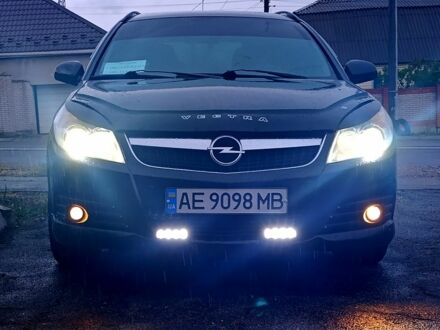 Чорний Опель Вектра, об'ємом двигуна 1.9 л та пробігом 290 тис. км за 6500 $, фото 1 на Automoto.ua