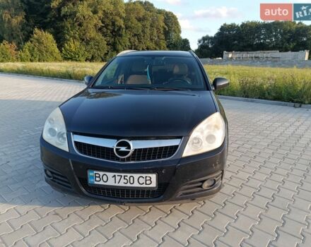Черный Опель Вектра, объемом двигателя 1.9 л и пробегом 258 тыс. км за 5800 $, фото 1 на Automoto.ua