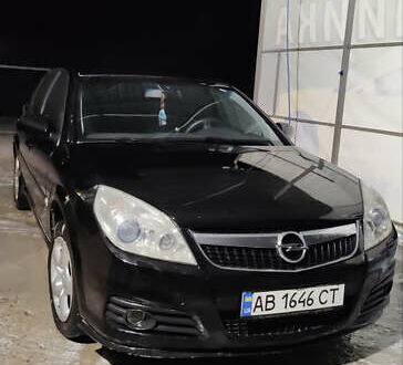 Черный Опель Вектра, объемом двигателя 2.2 л и пробегом 210 тыс. км за 4500 $, фото 1 на Automoto.ua