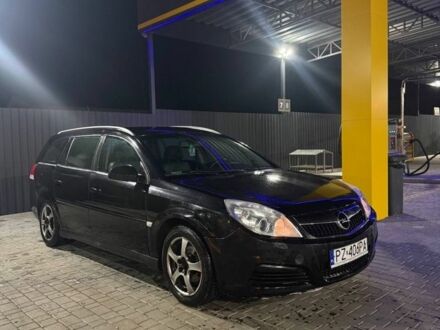 Черный Опель Вектра, объемом двигателя 1.9 л и пробегом 250 тыс. км за 2600 $, фото 1 на Automoto.ua