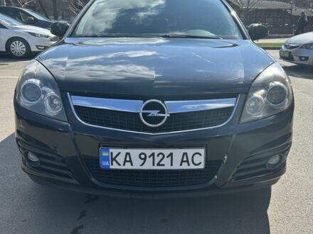 Опель Вектра 2008 у Києві на Automoto.ua Чорний Опель Вектра, об'ємом двигуна 2.2 л та пробігом 131 тис. км за 5700 $, фото 1 на Automoto.ua