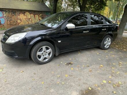 Черный Опель Вектра, объемом двигателя 1.9 л и пробегом 400 тыс. км за 4400 $, фото 1 на Automoto.ua