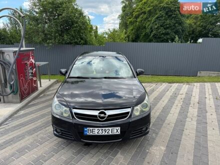 Чорний Опель Вектра, об'ємом двигуна 2.2 л та пробігом 294 тис. км за 5300 $, фото 1 на Automoto.ua