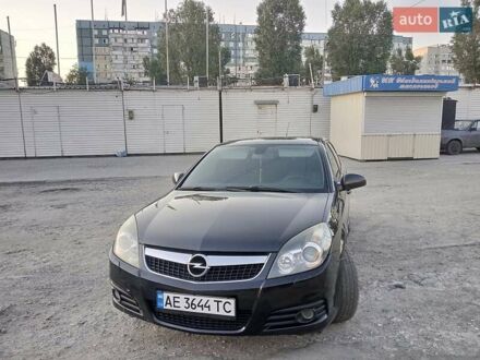 Черный Опель Вектра, объемом двигателя 2.2 л и пробегом 234 тыс. км за 6000 $, фото 1 на Automoto.ua